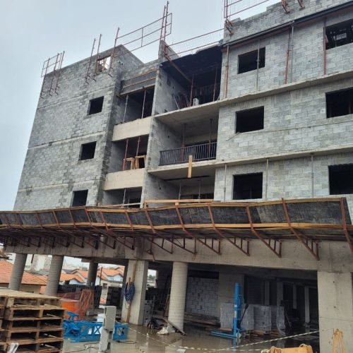 Guarda Corpo Sacadas Cores da Vila